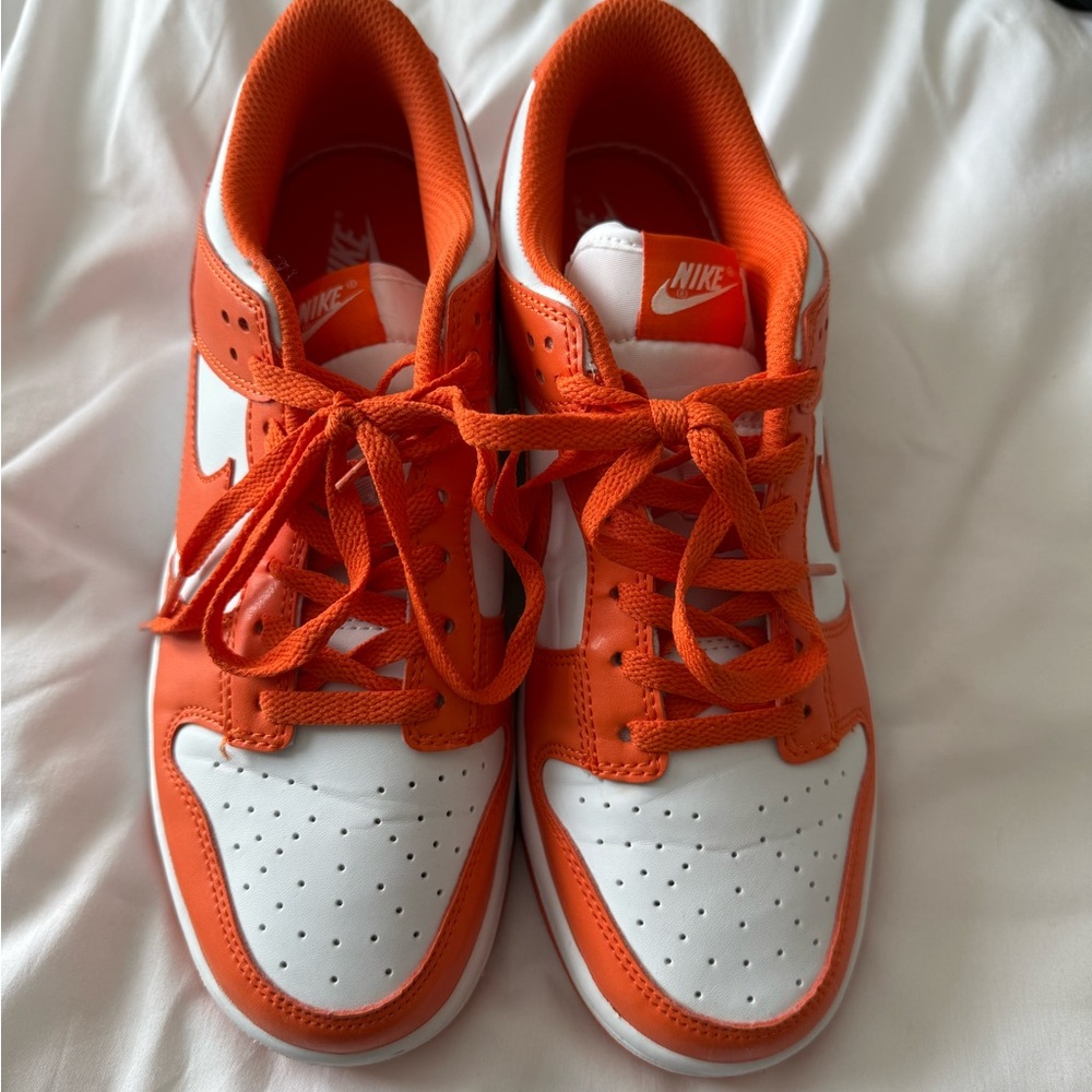 Nike Orange and White Women's/mens Sneakers MENS SIZE 9.5 WOMENS SIZE 11